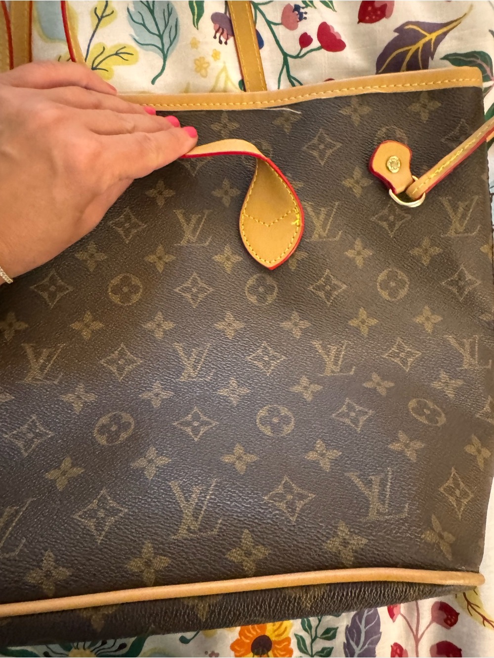 Classic Brown Monogram Canvas Handbag with Tan Leather Trim - Picture 10 of 11